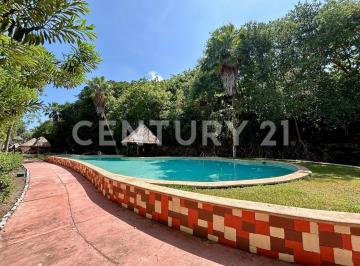 Casa · 270m² · 5 Recámaras · 2 Estacionamientos · Casa en Venta Puerto Morelos | Ideal Para Airbnb - Renta Vacacional | Amueblada