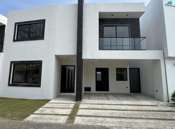 Casa de 3 habitaciones, Centro · Casa en Venta en Villa Brisa Villahermosa