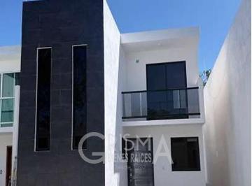Casa · 136m² · 3 Recámaras · 2 Estacionamientos · Casa Nueva en Venta en Tenechaco