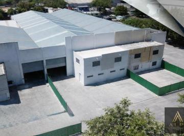 Bodega comercial · 1668m² · 6 Estacionamientos · Bodega Industrial en Renta Jardines de San Rafael
