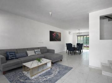 Casa · 212m² · 4 Recámaras · 3 Estacionamientos · Casa en Venta en La Rioja Modelo Noni Elite Terreno Excedente