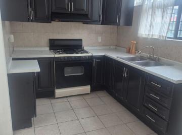 Casa de 3 habitaciones, Guadalajara · Casa en Renta en Vallarta San Jorge