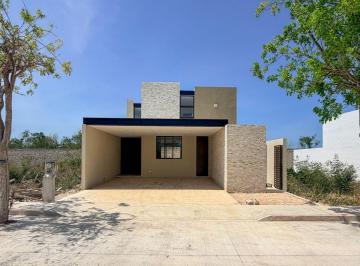 Casa en condominio de 4 habitaciones, Mérida · Casa en Venta en Privada Única Living con 4 Habitaciones