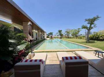 Casa · 290m² · 3 Recámaras · 2 Estacionamientos · Casa en Venta 3 Recamaras, Alberca, Privada Xcnantun (Gvc - 2854)