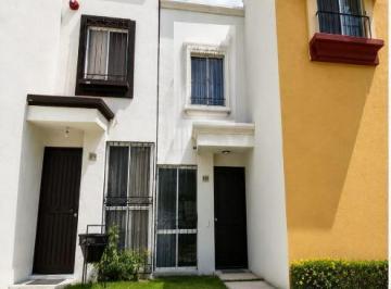 Casa · 80m² · 2 Recámaras · 1 Estacionamiento · Casa en Hacienda del Real