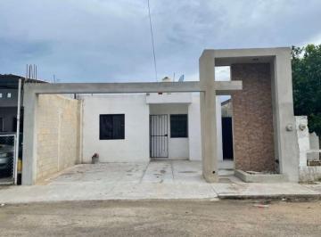 Casa de 2 habitaciones, Mérida · Casa en Renta, Sin Muebles en Fraccionamiento Caucel