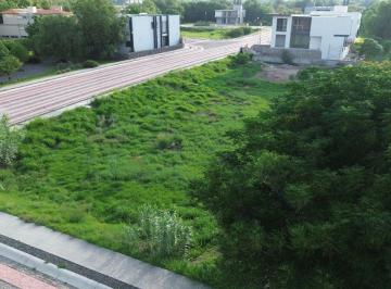 Terreno / Lote , Corregidora · Terreno en Venta en Balvanera Country Club | 455 m² | Corregidora