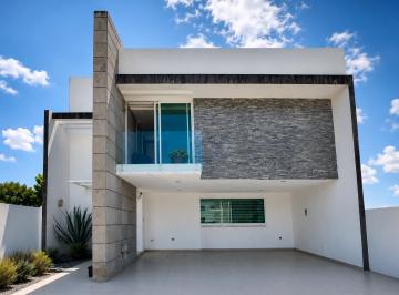 Casa de 3 habitaciones, Ocoyucan · Casa Amueblada en Renta Lomas de Angelópolis