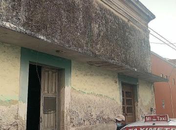 e326ccb8bf6cd17ac59d2cc250c5ae61599f13f4ba997ae2e5a1494fc9ddceb2 · Casa Para Renovar en El Centro Dé Merida, Excelente Ubicación