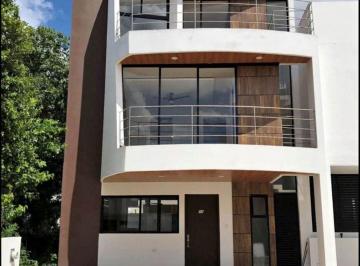 Casa de 3 habitaciones, Benito Juárez · En Renta - Casa en Arbolada