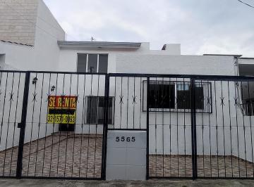 Casa en Renta de 4 habitaciones Arboledas  · Casa en Renta de Dos Pisos