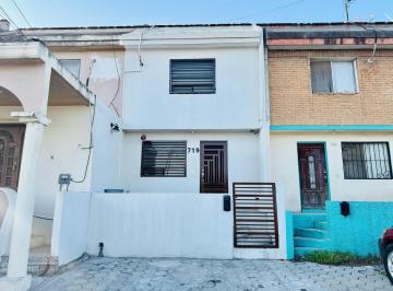 N/A · Townhouse en Renta, Las Puentes 4to Sector, San Nicolás