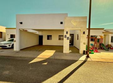 Casa de 3 habitaciones, Hermosillo · Casa en Venta Nueva Palmira por Debajo de Estimacion