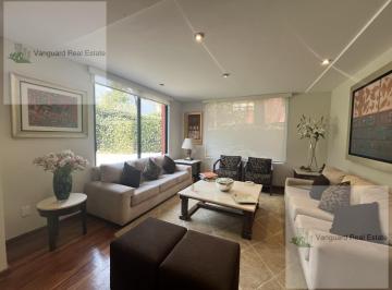 Casa en condominio · 265m² · 3 Recámaras · 3 Estacionamientos · Casa en Condominio con Gran Jardín Entre Santa Fe y Vista Hermosa