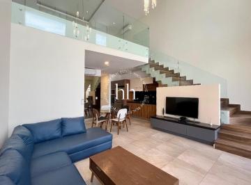 Departamento · 98m² · 2 Recámaras · 2 Estacionamientos · Penthouse Amueblado en Renta Torre Luz Mitras Centro, Monterrey N. L.