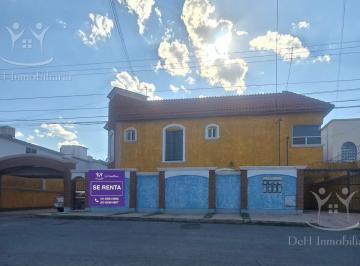 Casa · 202m² · 3 Recámaras · 2 Estacionamientos · Casa en Panamericana