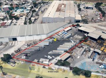 Bodega comercial · 6000m² · Bodega Industrial en Colonial Lagrange