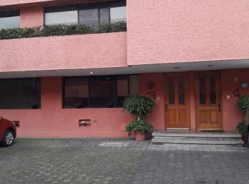 Fachada y estacionamientos · Renta Casa en Condominio Horizontal