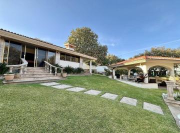 1fa5a1b9d28b3058a59fa86b55f43ebbee833b1da0a79cdd9ee2ba4e1d41c224 · Casa en Venta en El Palomar