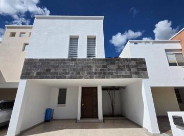 Casa · 202m² · 3 Recámaras · 2 Estacionamientos · Casa en Venta | Danubio Azul | Leon Gto Zona Dorada, Frente a Área Verde y Puerta Bajío (León, Gto)