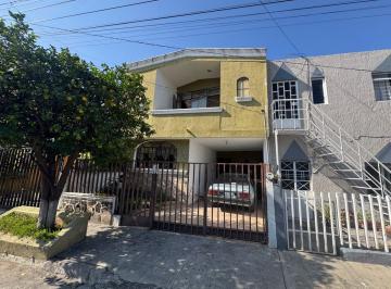 Casa de 4 habitaciones, Guadalajara · Casa en Venta en Olímpica - Manuel Puga y Acal 1734