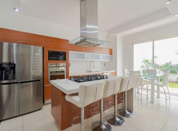 Casa en condominio de 3 habitaciones, Metepec · Casa en Venta en Fraccionamiento Privado con Excelente Ubicación en Metepec