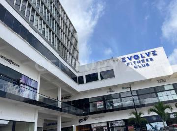 Local comercial · 60m² · Local Comercial en Renta en Master Plaza Av 135 Le0726
