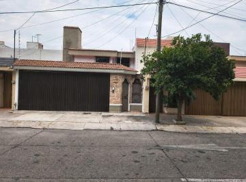 6be3c49ad34f9c6185a697953ec5f63e0f85516accb6960e4bf04af248a6e795 · Casa en Renta Para Oficinas Cerca de La Univa