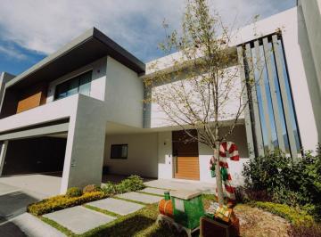 Casa de 3 habitaciones, Monterrey · Residencia Amueblada en Renta | Sierra Alta 9° Sector | Monterrey