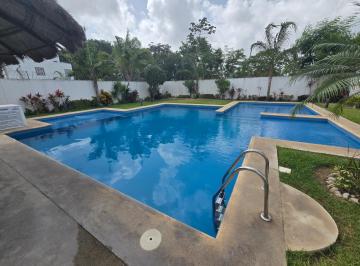 Casa · 62m² · 2 Recámaras · 1 Estacionamiento · Renta Cancun Real Oasis 2 Recamaras, Privada, Seguridad Alberca