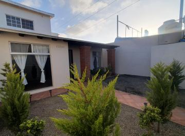 Casa de 3 habitaciones, Ensenada · Casa Centrica, Amplia, Comoda y Segura, con Estudio Completo Independiente
