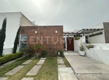 Casa · 157m² · 3 Recámaras · 2 Estacionamientos · Casa en Ventas Los Agaves