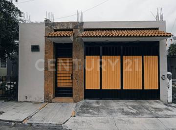 Casa · 118m² · 3 Recámaras · 2 Estacionamientos · Casa en Venta en Villas Providencia, Villa de Alvarez, Colima.
