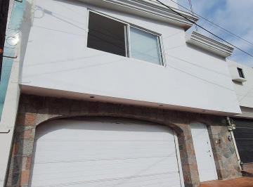 Casa · 403m² · 4 Recámaras · 2 Estacionamientos · Casa en Venta en Puebla de Zaragoza Colonia El Vergel