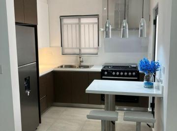 Casa de 3 habitaciones, García · Casa en Renta en Cerradas Sole