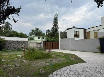 Terreno / Lote · 384m² · Terreno en Venta