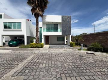 Casa en condominio de 3 habitaciones, San Andrés Cholula · Casa en Renta – Puebla Blanca