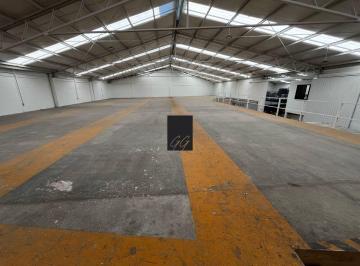 Bodega comercial , Naucalpan de Juárez · Bodega en Renta en Naucalpan de 2,080 m², 2 Entradas Para Trailer.