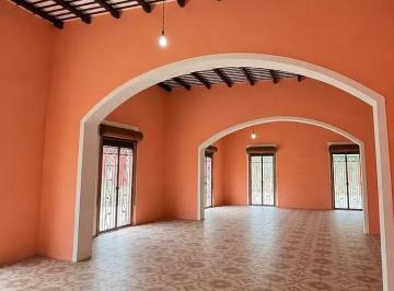 1 · Casona Comercial en Renta en Esquina de Alta Visibilidad