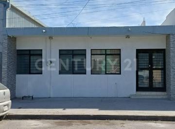 Casa · 187m² · 3 Recámaras · 2 Estacionamientos · Casa en Renta en Col. Venustiano Carranza en Monterrey