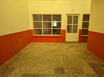 Casa uso de suelo de 2 habitaciones, Iztapalapa · Casa con Uso de Suelo en Renta en Escuadron 201