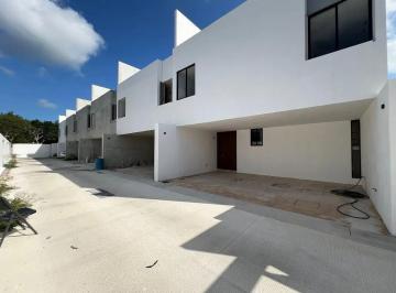 Casa en condominio de 3 habitaciones, Mérida · Villa en Venta en Temozón | Rml |