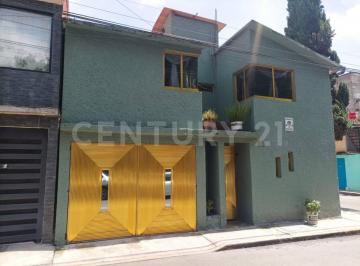 Casa · 197m² · 3 Recámaras · 2 Estacionamientos · Casa en Venta en Col. Merced Gómez, Álvaro Obregón, Cdmx