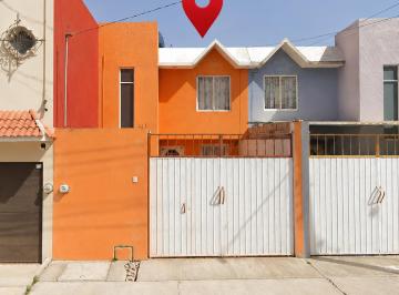 Casa de 3 habitaciones, Perote · Casa en Venta en Colonia Azteca, Perote, Veracruz