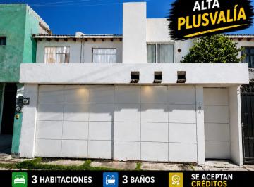 Casa de 3 habitaciones, Querétaro · Casa Barata en La Joya