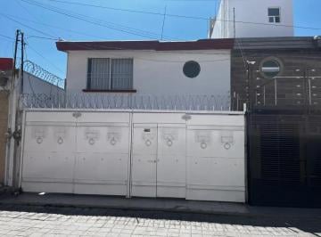 1 · Casa en Venta U Opción a Renta en Cholula | Impecable, Cocina Nueva y Conectividad Inmediata (Udlap