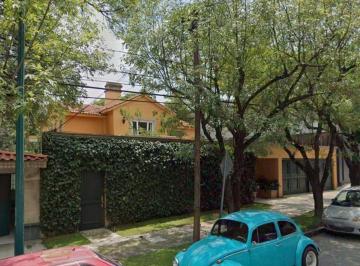 Casa de 5 habitaciones, Miguel Hidalgo · Venta de Casa en Lomas de Chapultepec