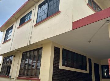 Casa · 4 Recámaras · 1 Estacionamiento · Casa en Altavista