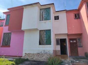 Casa · 100m² · 2 Recámaras · 1 Estacionamiento · Casa en Venta | El Coyol – Veracruz, Ver.