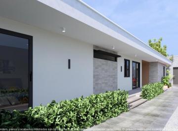 Casa · 265m² · 4 Recámaras · 2 Estacionamientos · Casa en 1 Nivel en Venta. Reforma, Cuernavaca